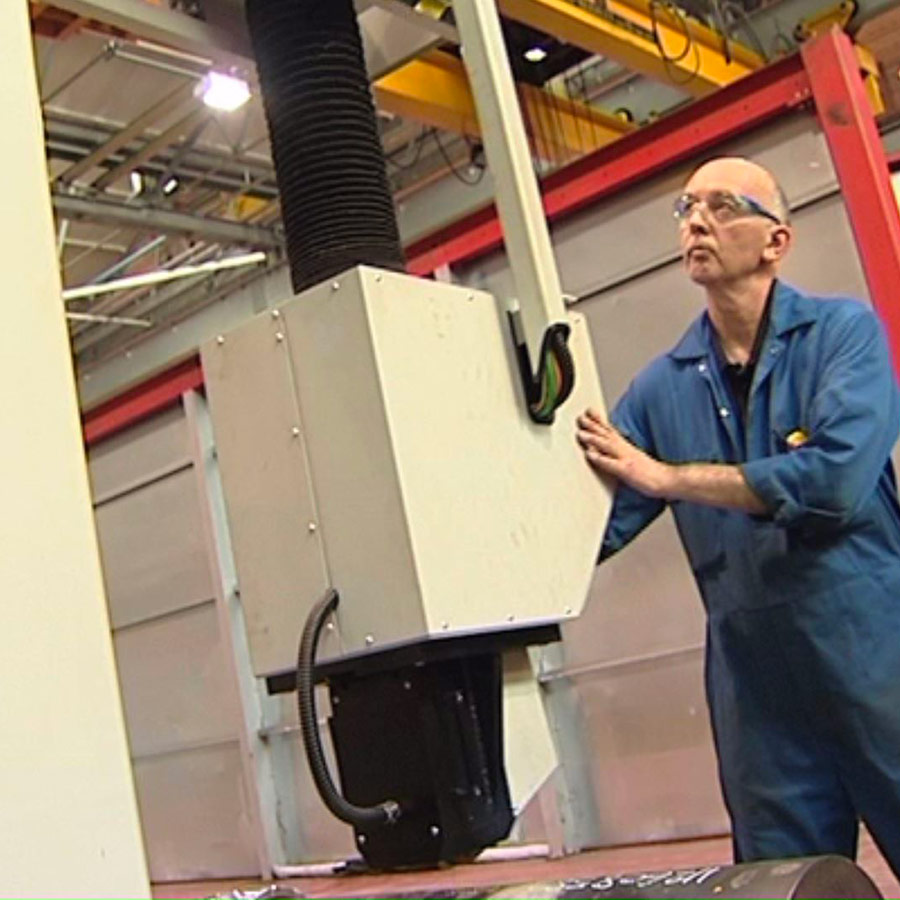 durometro brinell a braccio radiale testa di lato